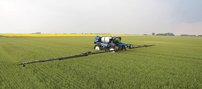 guardian-front-boom-sprayers-precision-farming